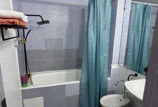 Charmant T2 Lumineux Spacieux Vieux Cocody Centre - 4