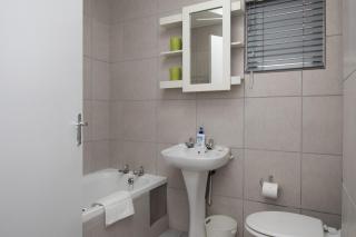 31 The Shades Umhlanga Rocks - Durban - 3
