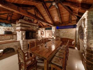 Luxurious Villa in Murter with Pool - 1