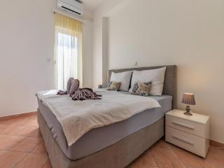 Banjole Beachside Fun Stay - 6