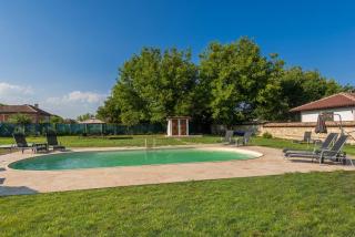 Augusta's Authentic Farm House - Pchelnik - 9