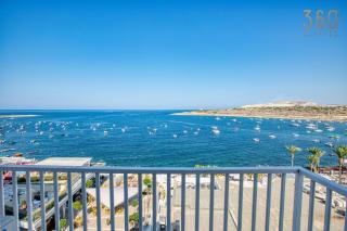 Beautiful Seafront Suites with comfy beds, AC & WiFi By 360 Estates - St Paul's Bay - 0
