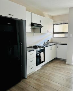 Fifis self catering apartment - Ongwediva - 9