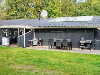 8 person holiday home in Ørsted-By Traum - Kare - 8