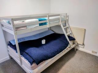 Ref OL1, Best room near University & QMC - Nottingham - 2