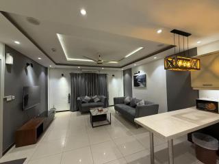 Luxury 1 BHK Family Apartment in Bahria Town, Islamabad - 3