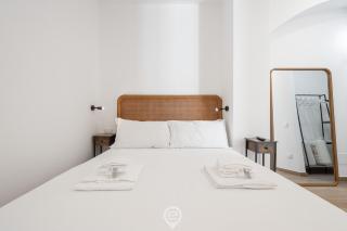 Stylish Terrace Apartment - 7