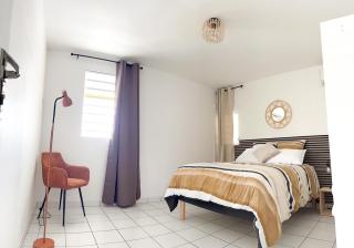 Appartement F3 meublé et climatisé - Trois îlets - Les Trois-Îlets - 4