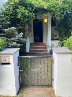 Privatzimmer am Volkspark - Nähe Arenen und Trabrennbahn - Hambourg - 0