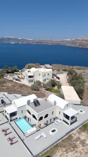 The Noverian Bios Caldera Sunset Suites - 3