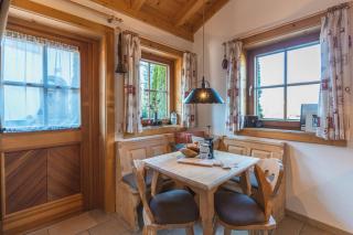 Dorfchalets - Chalet Lausi inkl Tauern Spa Eintritt & Sommerkarte - 5