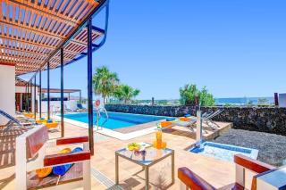 Villa Corito Cinco by Villa Plus - 5