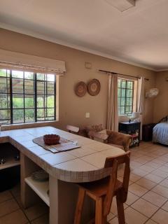 Mackers Self Catering Cottages - Hazyview - 2