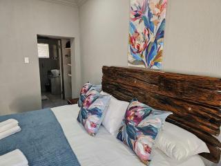 4 Trees Accommodation - Polokwane - 6