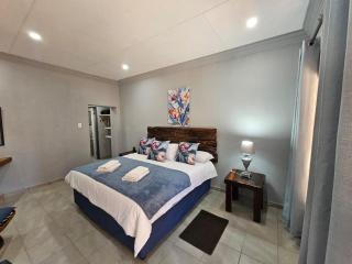4 Trees Accommodation - Polokwane - 3