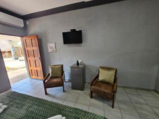 4 Trees Accommodation - 2