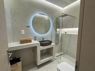 ALIKKIS Cosmopolitan - 3