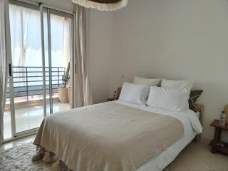 White - Marrakesh - 6