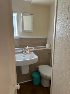 4 Bed house, close to City and Beach - Swansea - 6