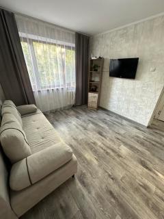 Ержанова 36 тихий район в центре - 6