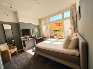 Juliana boutique guestrooms - 4