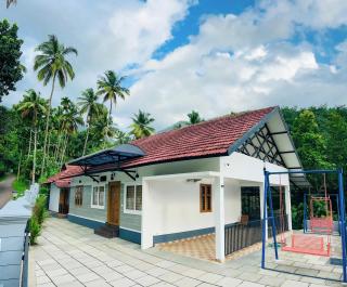 Vayalil Homestay - 0