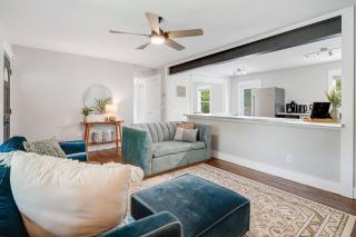 Charming getaway in Weaverville! Great location! - 2