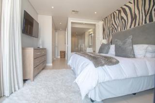 514 Beacon Rock Umhlanga Rocks - Durban - 7