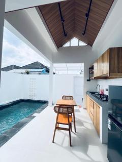 Puri Buduk Villa - 3