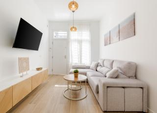 WintowinRentals Apartamento moderno y luminoso cerca de la playa de Huelin - 0