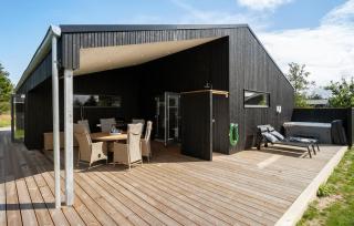 Gorgeous Home In Saltum With Wifi - 9
