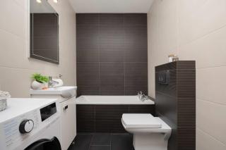 Stylowy Apartament w Warszawie Sypialnia & Parking w Garażu by Noclegi Renters - Varsovie - 6