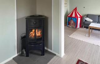 Three Bedroom Cozy Home In Flekkerøy - Mebø - 2
