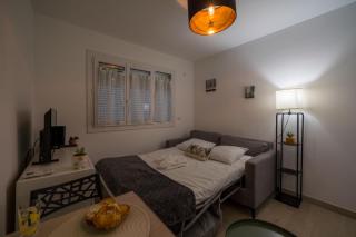 Studette Croisette, proche Martinez - 4