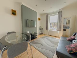 Stylish 2BR Flat Sleeps 5 London Paddington - Londres - 1