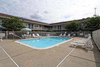 Motel 6-Amherst, OH - Cleveland West - Lorain - Amherst - 6