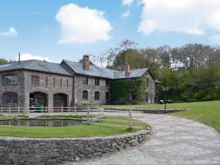 The Farmhouse - Ukc1339 - 2