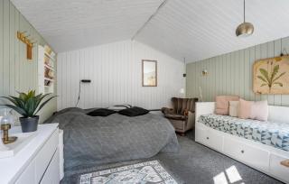 Three-Bedroom Holiday Home In Vig - 3