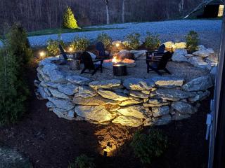 Wine Down at Eagles Nest - 1