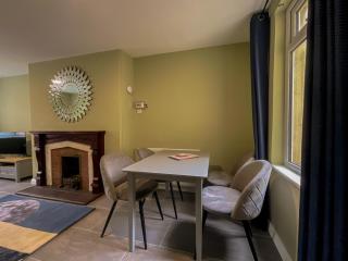 Three Bedroom House In Omagh - Omagh - 2