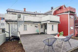 Tromsø City Center - two bedroom modern apartment - 9