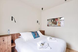 Beautiful 1BR apartment with AC - 2