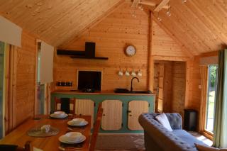 Oak Cabin - Wild Escapes Wrenbury off grid glamping - ages 12 and over - Baddiley - 3
