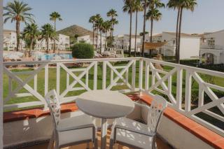 Garden Saladina - Adults Only - 1