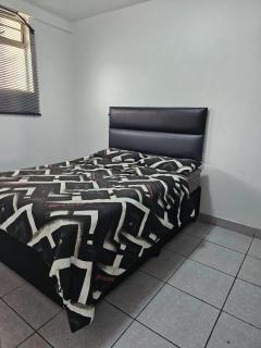 Self-Catering with Sea Views at 10 South - Durban - 6