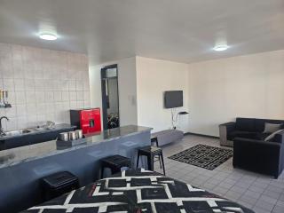 Self-Catering with Sea Views at 10 South - Durban - 5
