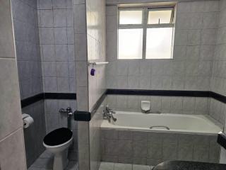 Self-Catering with Sea Views at 10 South - Durban - 4