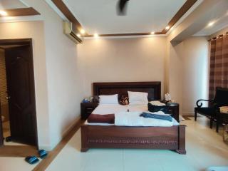 hotel hayat cantt - Lahore - 5