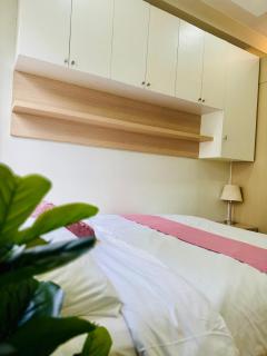 1BR Hotel Vibe Condo FULLY FURNISHED Trees Residences near SM Fairview - Manille - 2