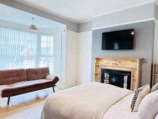 6 bed house in Uplands - Sketty - 6